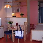 Rive Droite شقة فندقية