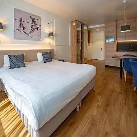 Rive Droite Aparthotel La Léchère