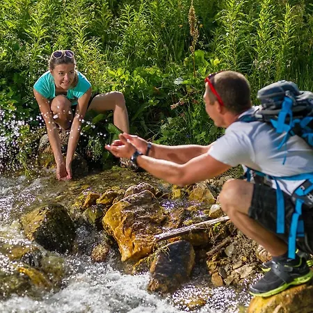 Rive Droite Aparthotel 3*