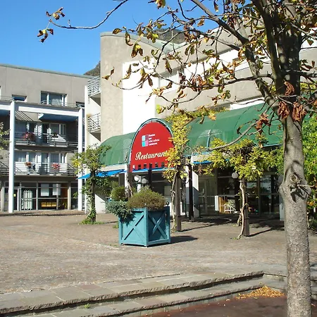 Rive Droite